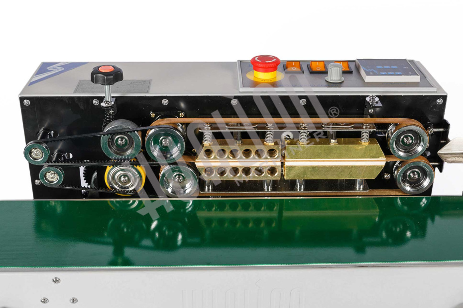 Роликовый конвейерный запайщик DBF-900W В НАЛИЧИИ